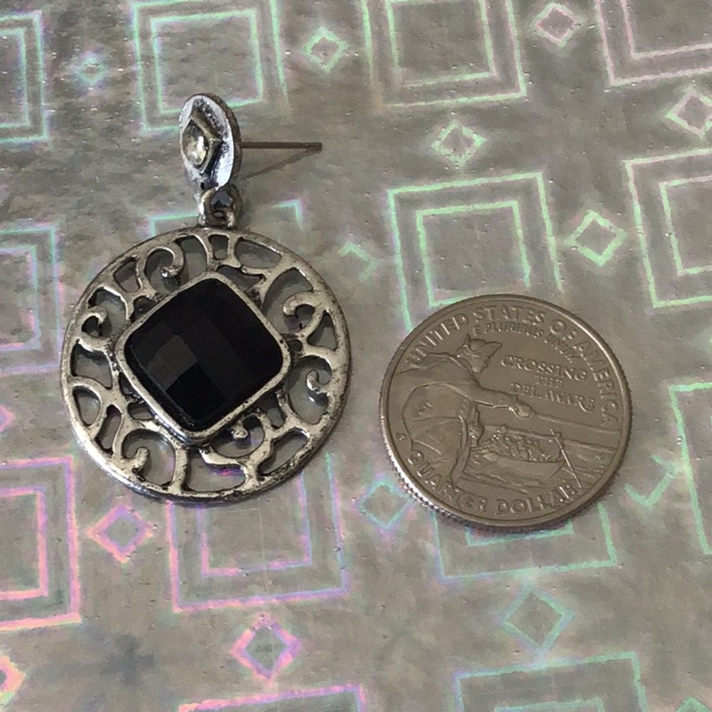 Silver & Black Onyx Earrings - Picture 4 of 4